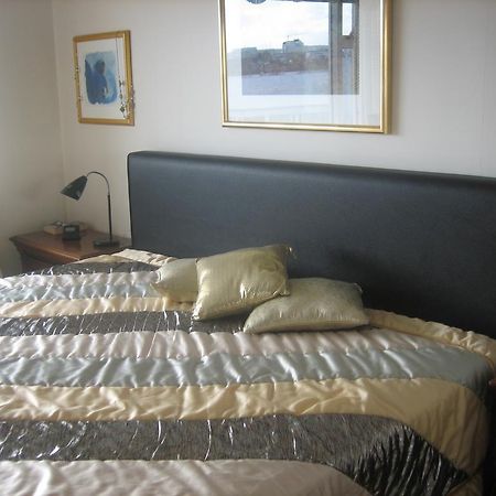 Guesthouse Bina Reykjavík Exteriör bild